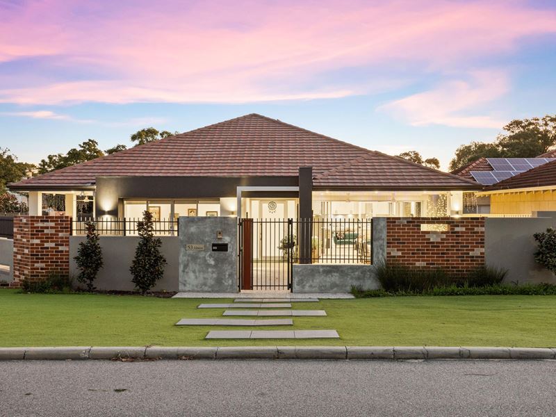 53 Alness Street, Applecross