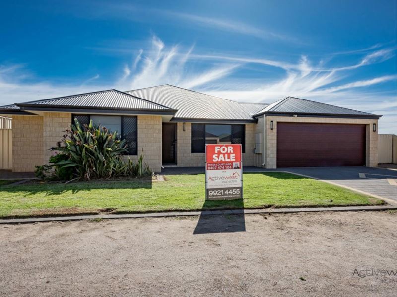6 Flavio Crescent, Wandina