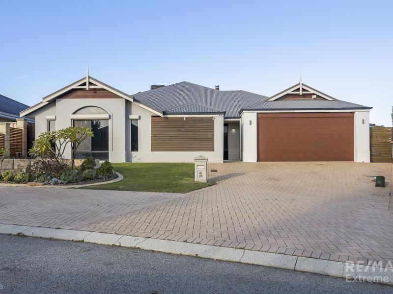 39 Crown Point Crescent, Butler WA 6036