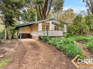 2 Hummerston Road, Kalamunda WA 6076