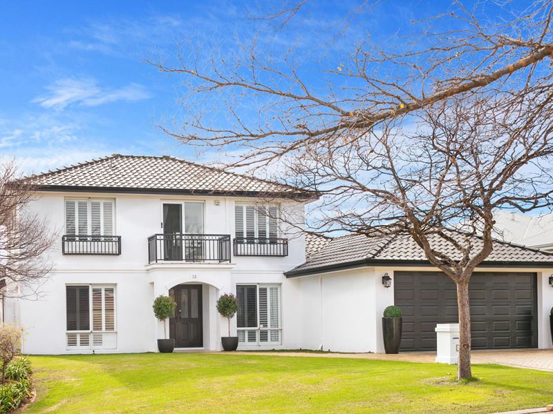 13 Greenberry Close, Mount Claremont