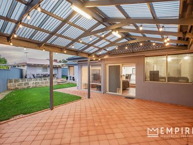 10 Etherington Avenue, Spearwood WA 6163