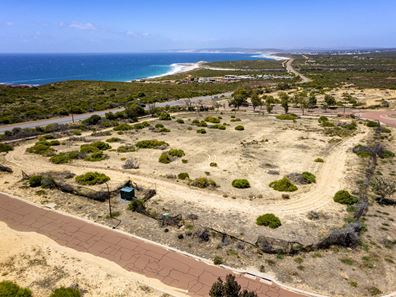 3/6 Centrolepis Circuit, Kalbarri WA 6536