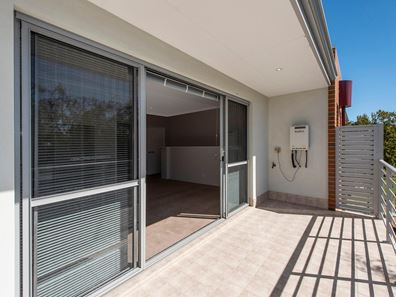 8/9 Lanyon Street, Mandurah WA 6210