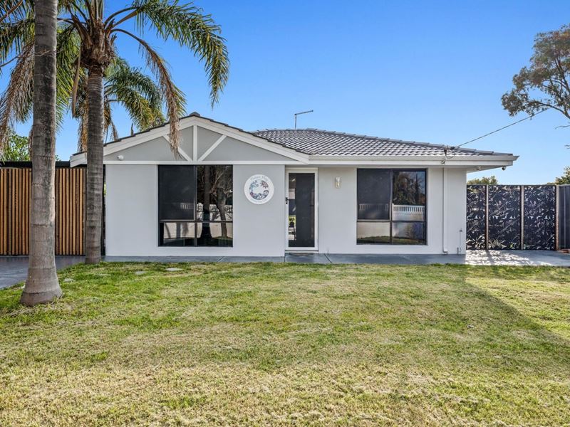 57 Warnbro Sound Avenue, Warnbro