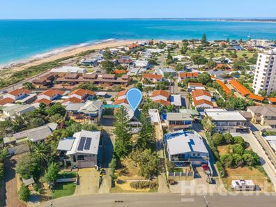 20 Valley Road, Halls Head WA 6210