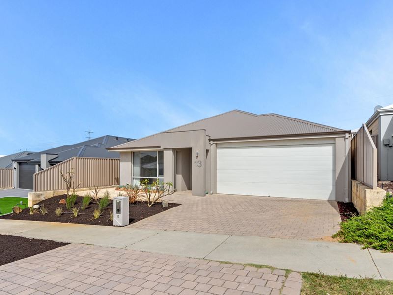 13 Nobilis Street, Beeliar WA 6164