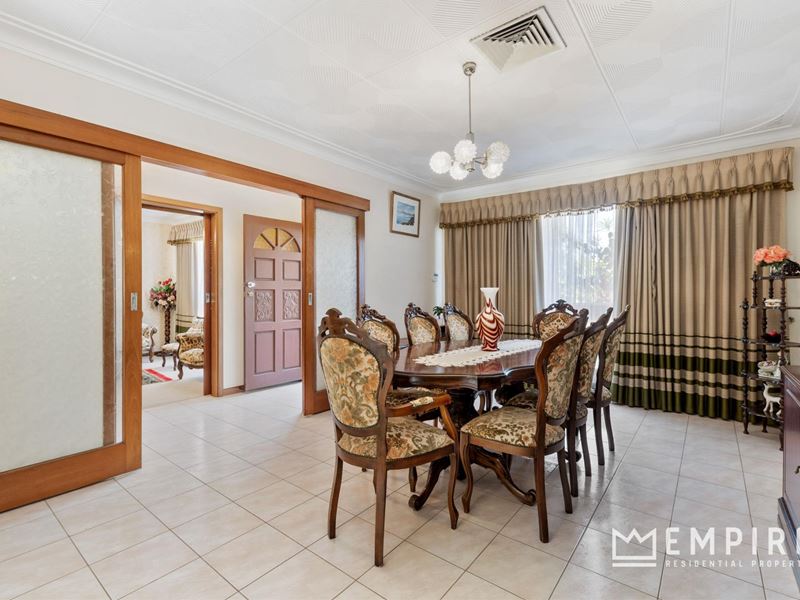 10 Sawle Road, Hamilton Hill