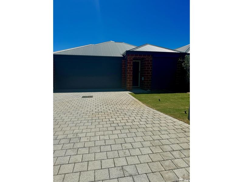 6 Lutea Loop, Hilbert