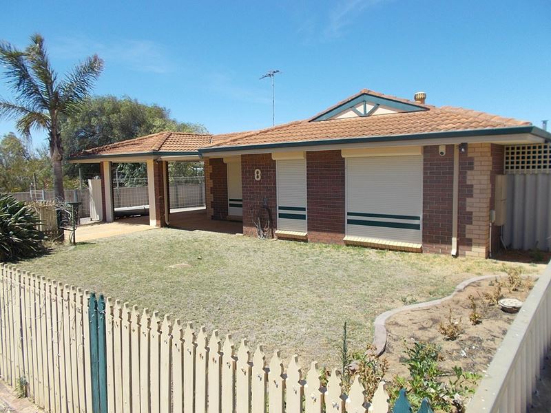 8 Simon Drive, Karloo