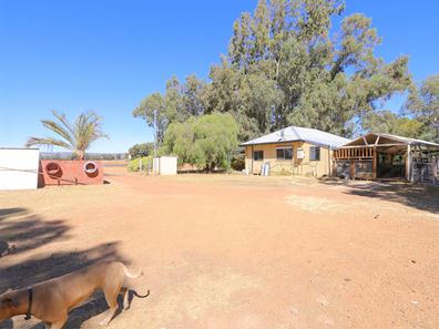 7098 South Western Highway, Coolup WA 6214