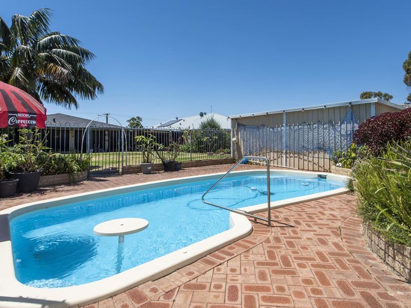 28 Noreena Avenue, Golden Bay