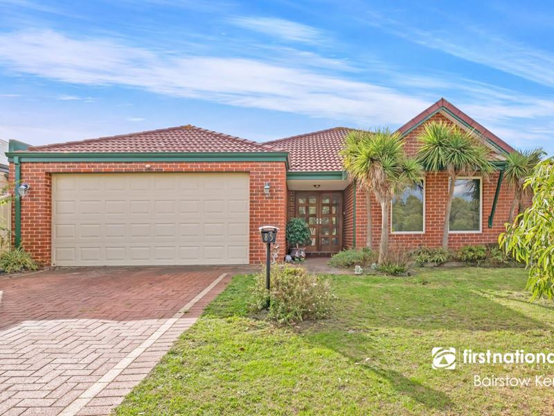 85 Radiata Drive, Mckail