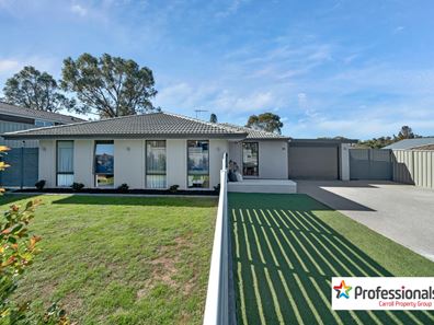 14 Voyage Road, Heathridge WA 6027