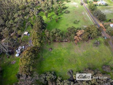 33 Bradbury  Road, Collie Burn WA 6225