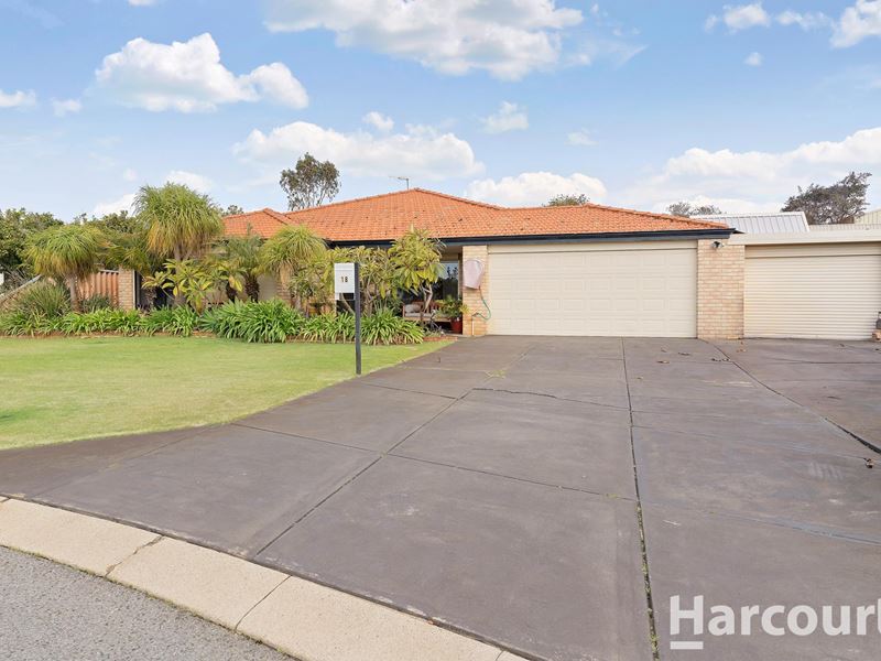 18 Walmer Place, Orelia WA 6167