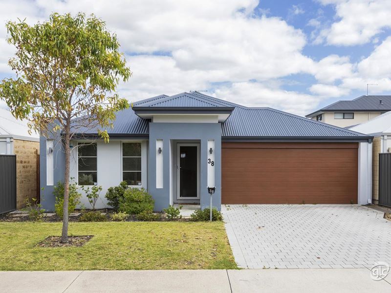 38 Mornington Crescent, Wandi WA 6167