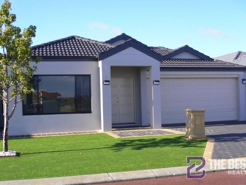 42 Macmillan Boulevard, Canning Vale