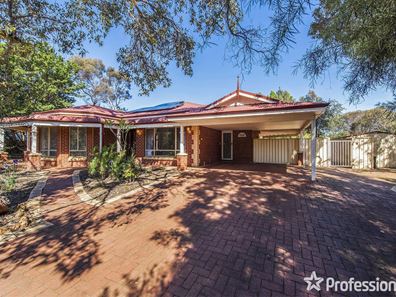 15 White Gum Rise, Byford WA 6122