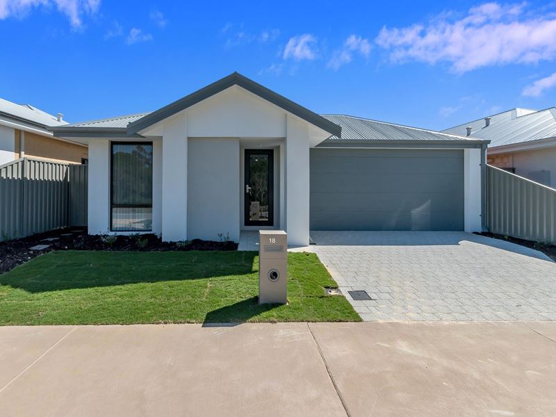 18 Sase  Frontage, South Yunderup WA 6208