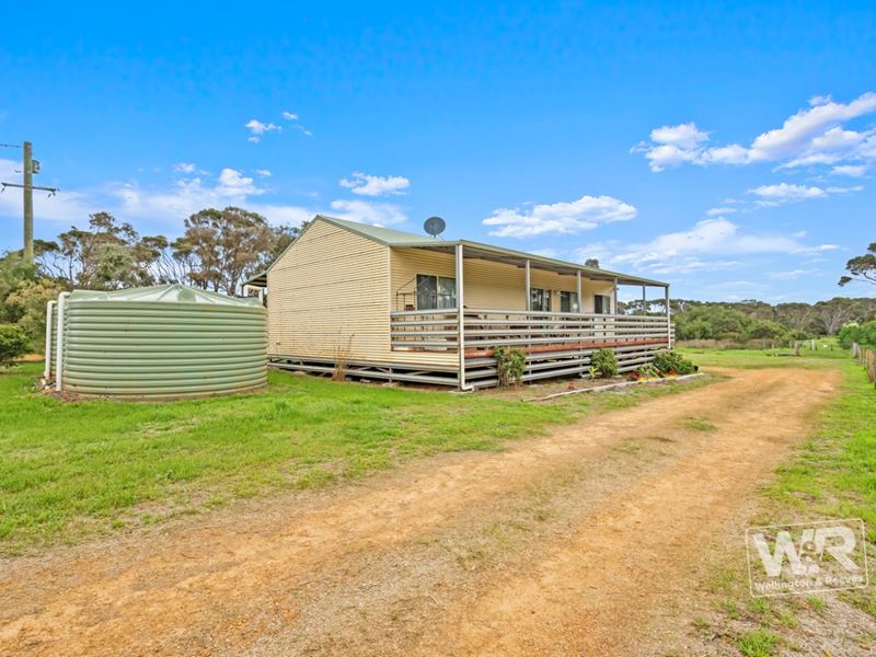 244 Perkins Beach Road, Torbay WA 6330