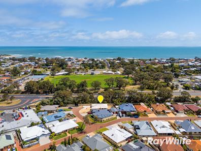 4 Transit Place, Falcon WA 6210