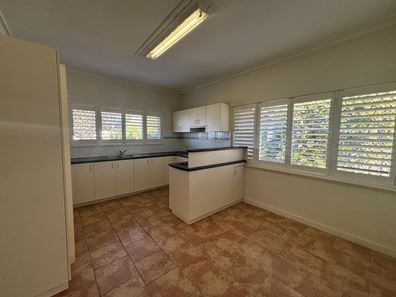 29 Paramatta Road, Doubleview WA 6018