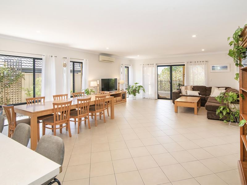 2 Barwon Lane, Dunsborough WA 6281