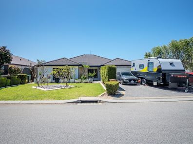 10 Woolly Road, Banksia Grove WA 6031