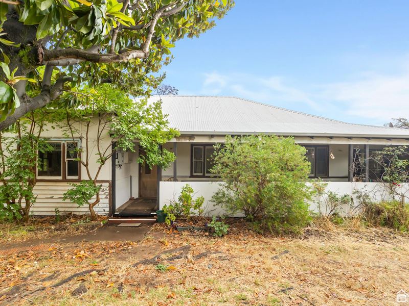 3073 Albany Highway, Armadale