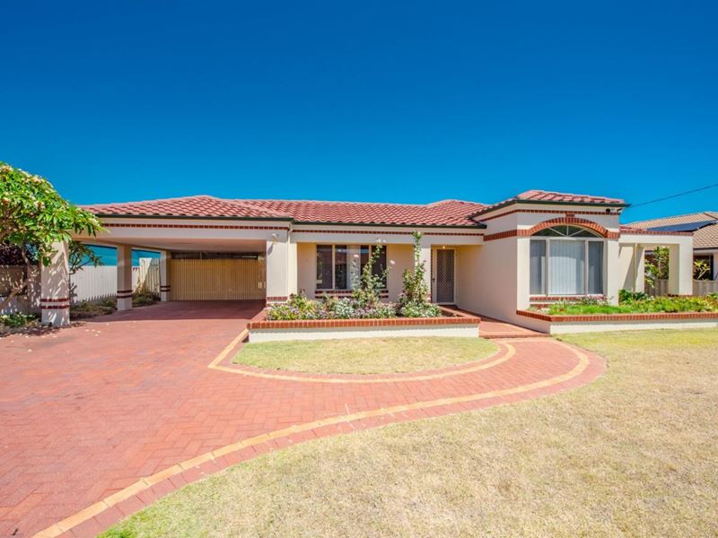 9 Batavia Place, Mahomets Flats WA 6530