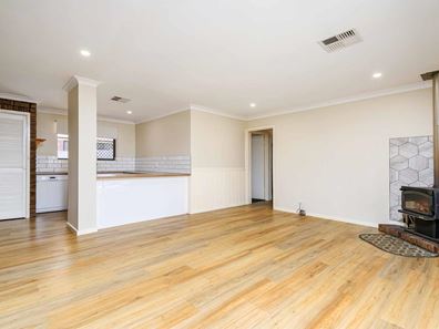 7 Harnett Place, Australind WA 6233