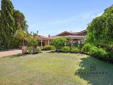 15 Waten Place, Canning Vale WA 6155