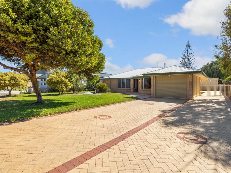 16 BEACON ROAD, Lancelin WA 6044