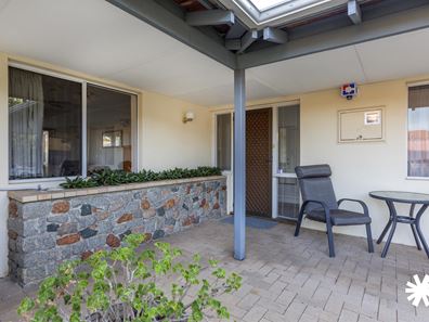 9 Oxford Street, Kensington WA 6151