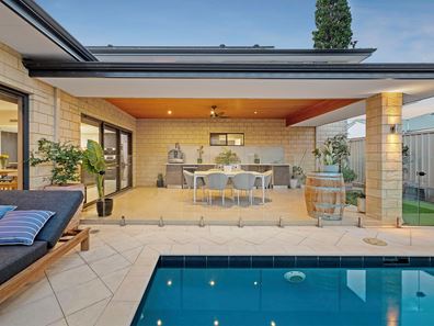 38a Gum  Lane, Como WA 6152