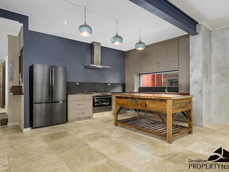 8A Catherine Street, Bluff Point WA 6530