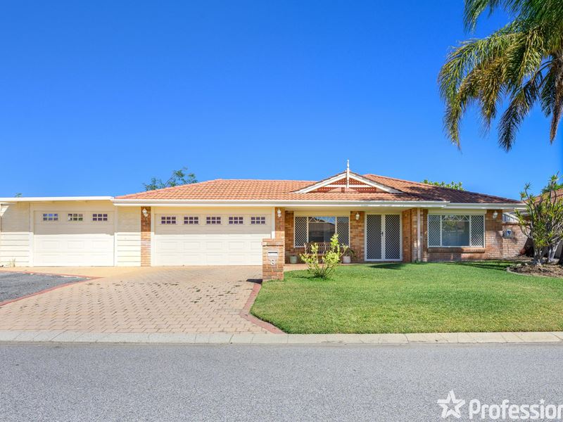 3 Luff Lane, Waikiki WA 6169