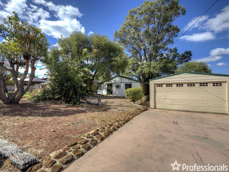 52 Akebia Way, Forrestfield WA 6058