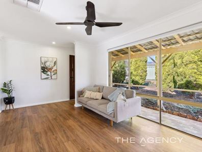 81 Pinnaroo Drive, Padbury WA 6025