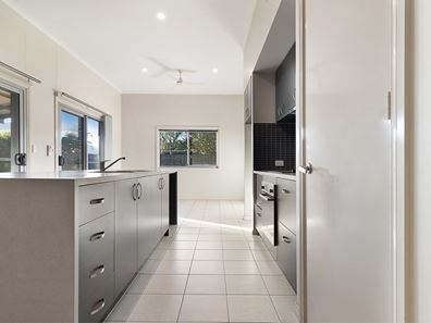 130 Bajamalu Drive, Baynton WA 6714