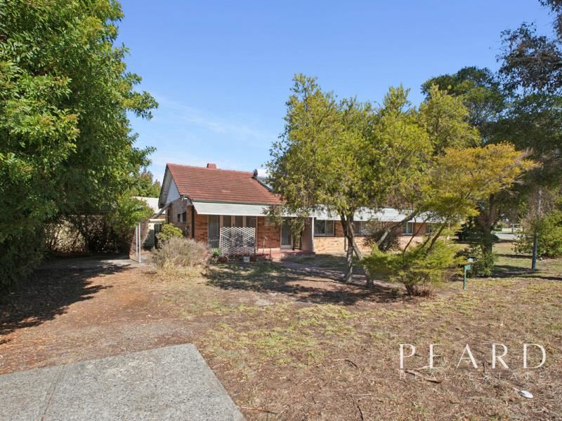 4 Clancy Way, Thornlie WA 6108