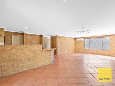29 Rosewood Lane, Thornlie WA 6108