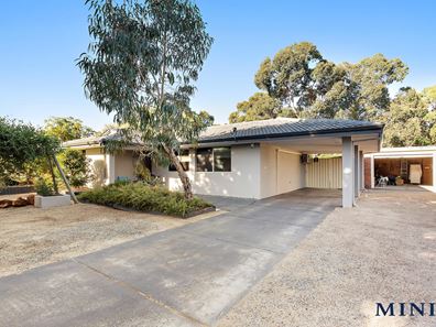 24 Burran Court, Armadale WA 6112