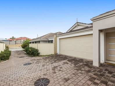 62B Amherst Road, Canning Vale WA 6155