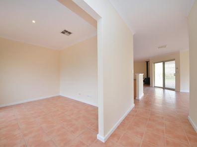 87 Benenden Avenue, Butler WA 6036
