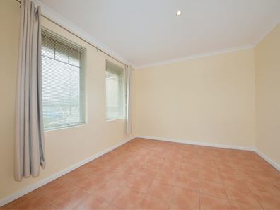 87 Benenden Avenue, Butler WA 6036