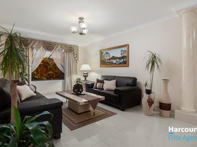 69 Townsend Road, Rockingham WA 6168