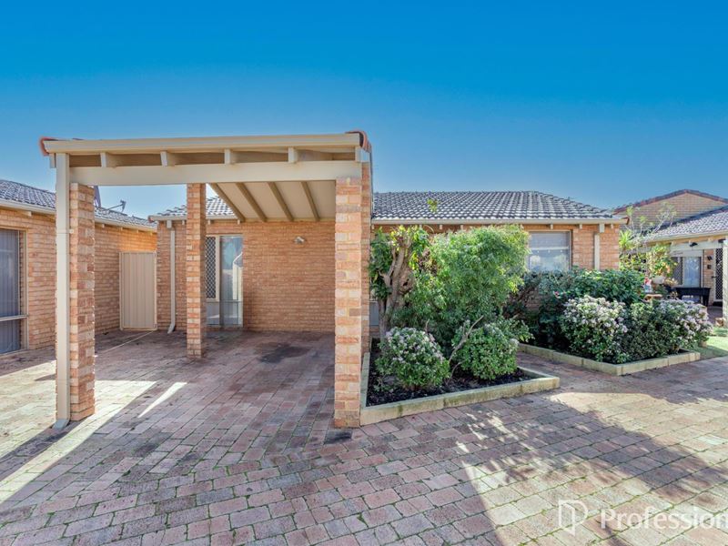 2/316 Streich Ave, Armadale WA 6112