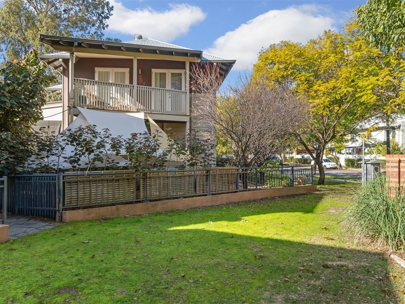 8 Hebe Lane, Woodbridge